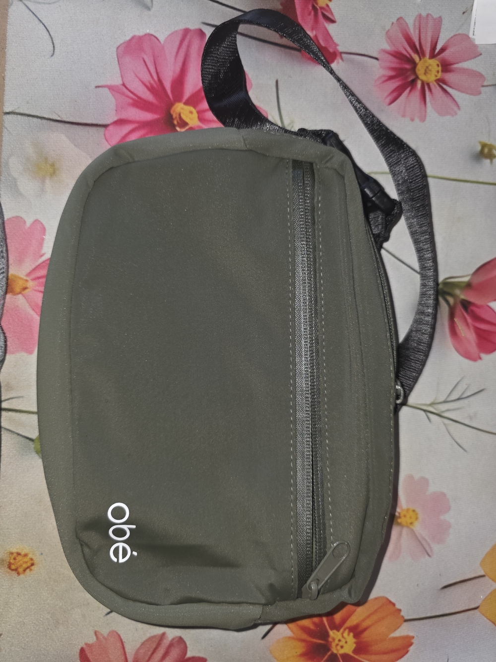 obe Olive Green Men’s Crossbody Belt Bag